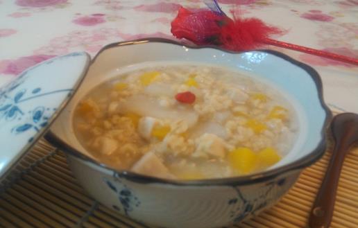 燕麥片燕麥粉還是帶皮燕麥？如何選擇才好