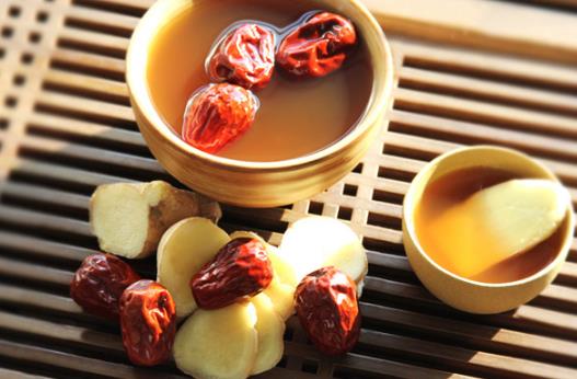 改善寒性痛經(jīng)要學(xué)會(huì)暖身 暖身食療方學(xué)一學(xué)