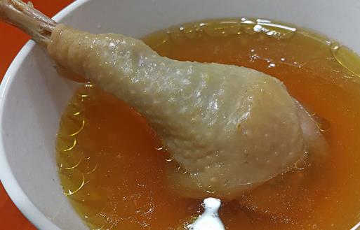 煮雞湯的小竅門 煮出香濃美味又有營(yíng)養(yǎng)的雞湯