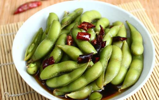 毛豆的功效與營養(yǎng)價值 挑選煮制毛豆小妙招