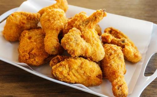 垃圾食品易導(dǎo)致動(dòng)脈硬化 甚至還會(huì)縮短人的壽命