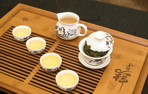膽固醇過高的原因有哪些？它有哪些飲食禁忌？