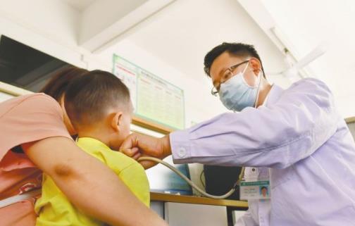 扁桃體反反復復發(fā)炎 扁桃體發(fā)炎的治療方法