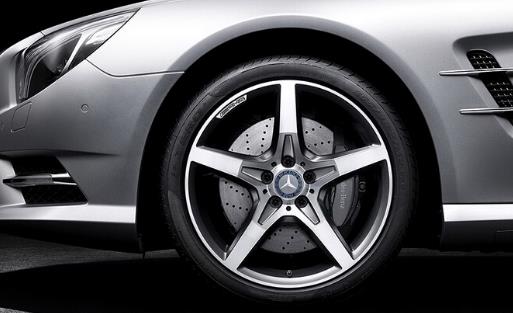 分辨汽車(chē)輪胎正反面？裝反有多危險(xiǎn)？