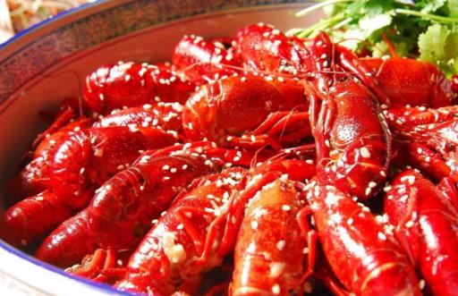 夏季最火爆的小龍蝦，醬料香料配方大公開，在家做出飯店