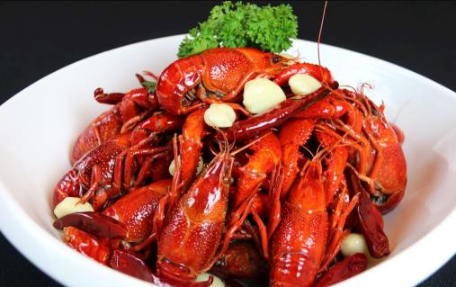 夏季最火爆的小龍蝦，醬料香料配方大公開，在家做出飯店