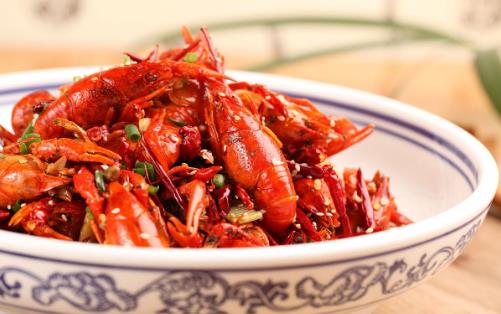 夏季最火爆的小龍蝦，醬料香料配方大公開，在家做出飯店