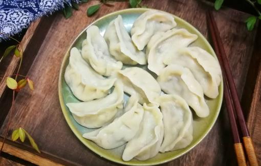 素餡餃子怎樣搭配更合理？餃子館常用的7種做法，滿滿的“