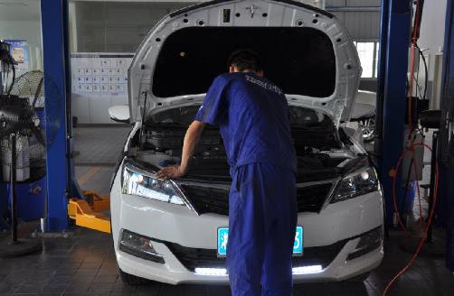 汽車報(bào)廢前，別忘了留下這4個(gè)零件，比報(bào)廢拿到的錢還要多