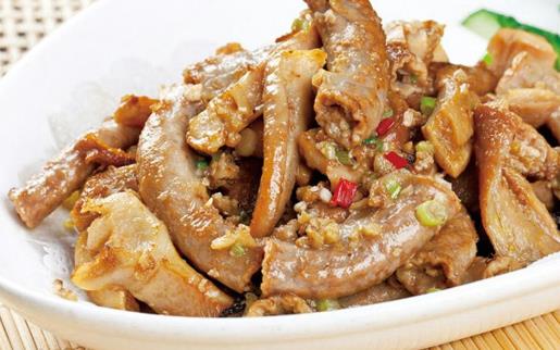 鹽能烹飪出美味的佳肴 吃鹽過(guò)多的危害