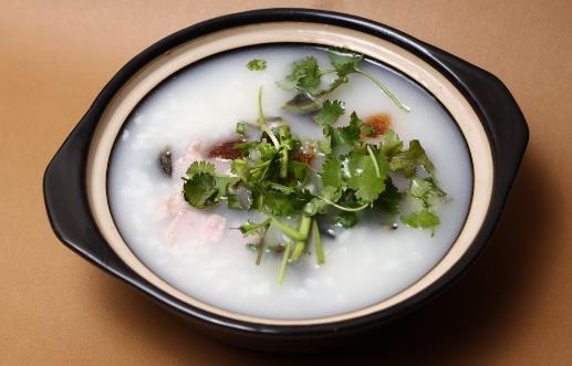 喝醉酒之后很難受？5款解酒食物來幫你