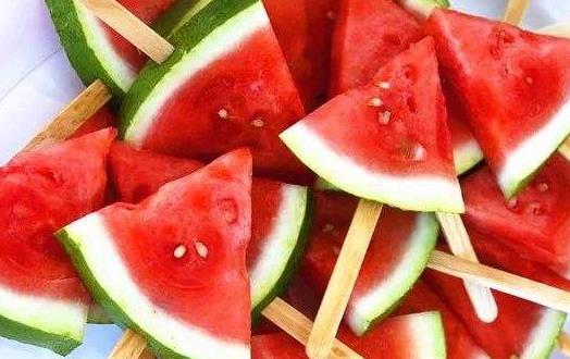 夏天食欲不振心煩氣躁 5款藥膳食譜助你健康過(guò)炎熱夏季