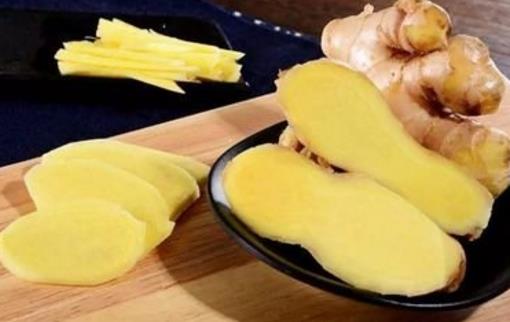 經(jīng)期洗頭真會落病根？洗頭最佳時間，早上還是晚上？看完