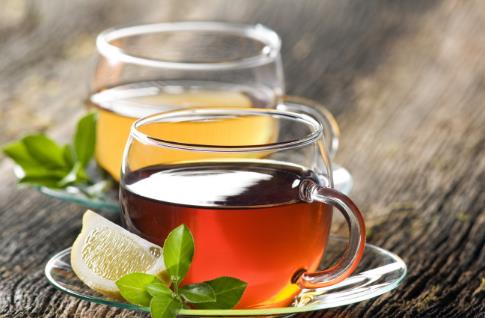 紅茶、綠茶到底喝哪種茶最養(yǎng)胃？天天喝茶水，你未必喝對