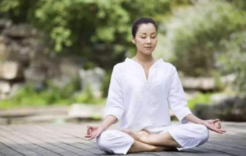 夏季養(yǎng)生6個簡單方法 堅持午間小睡