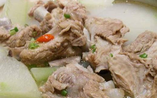 夏季多雨悶熱又潮濕 祛濕解暑的食物來調(diào)理