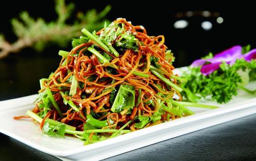 它的“香味”圈粉無數(shù)，又讓人嗤之以鼻，殊不知，吃了它