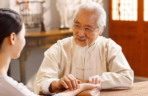 你體內(nèi)濕氣重嗎？這些表現(xiàn)占越多，濕氣可能越重，別當做