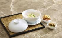 牛奶豆?jié){白米粥誰是早餐最好選擇 吃早餐有原則禁忌
