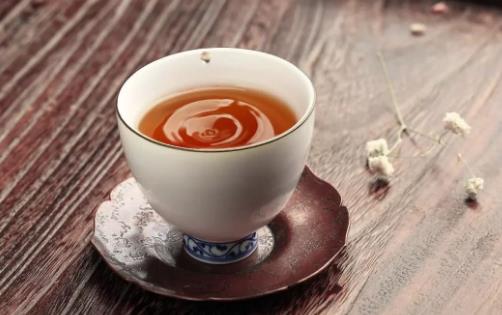 喝茶真的養(yǎng)胃嗎？這些喝茶方式，一個比一個傷腎，早點改