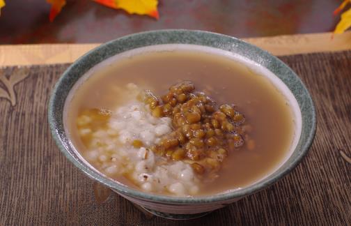 茶水可以泡腳？教你5個(gè)日常養(yǎng)生小秘訣