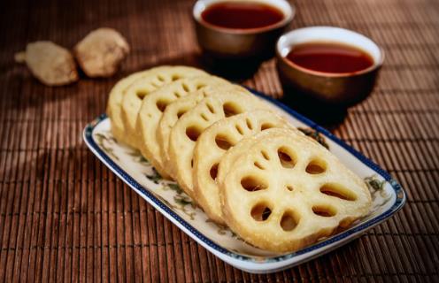七孔蓮藕和九孔蓮藕，誰(shuí)的營(yíng)養(yǎng)更高？告訴你煮湯用哪種口