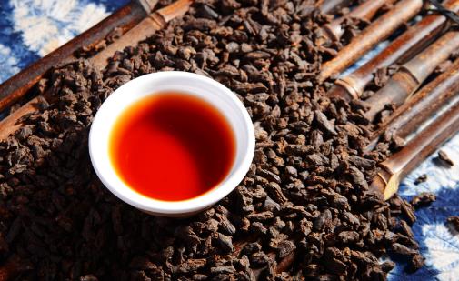 喝茶有講究，喝錯(cuò)很傷身！細(xì)看4種茶的功效以及食用禁忌