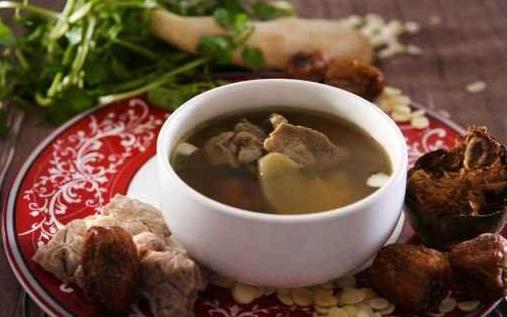 秋季進補要避免的誤區(qū) 秋季進補應(yīng)選的食材