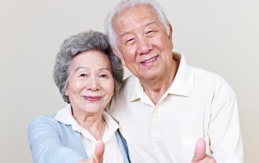 老人養(yǎng)心的小技巧 保持身心健康做到三個(gè)不管