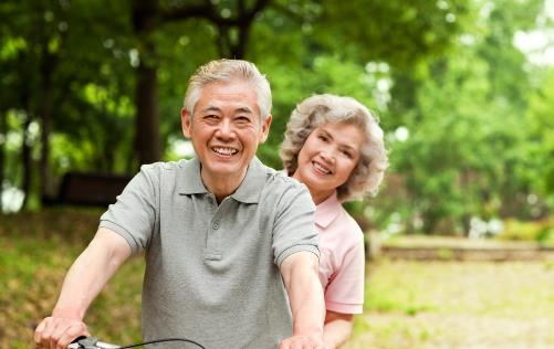 常做有氧運動有助改善老人失眠 如何提升老人睡眠質(zhì)量