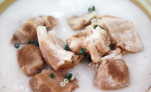 老人貧血的原因有哪些 可以快速補血的養(yǎng)血食譜