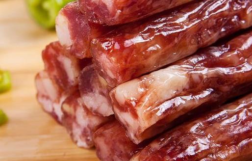 白領(lǐng)男防癌應(yīng)拒絕的九種食物 敬而遠之比較好