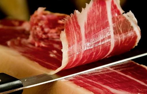 白領(lǐng)男防癌應(yīng)拒絕的九種食物 敬而遠之比較好