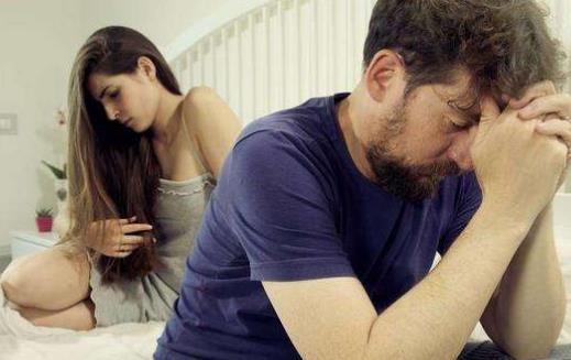女人不愿離婚的原因 是無數(shù)的擔心困住了她