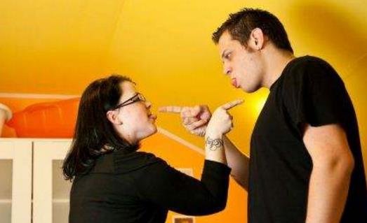 丈夫出軌女人最不能有的心態(tài) 找出最適合你的解決辦法