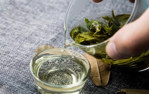 喝綠茶真的有益于身體健康么 綠茶八大保健作用分享