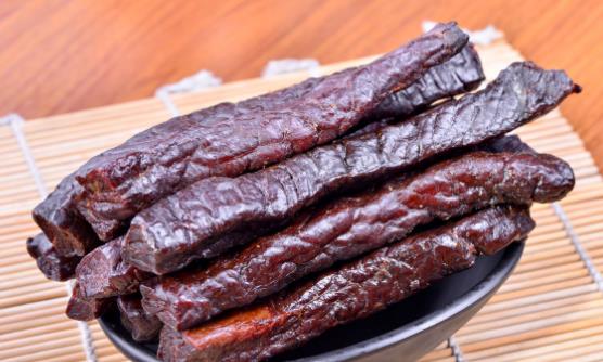 牛肉硬是老了還是沒(méi)熟 牛肉烹飪技巧大全
