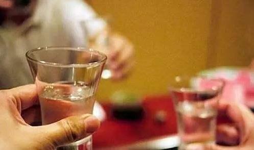 北京彤美整形醫(yī)院桂行軍科普：鼻整形術(shù)后飲食需要注意什么