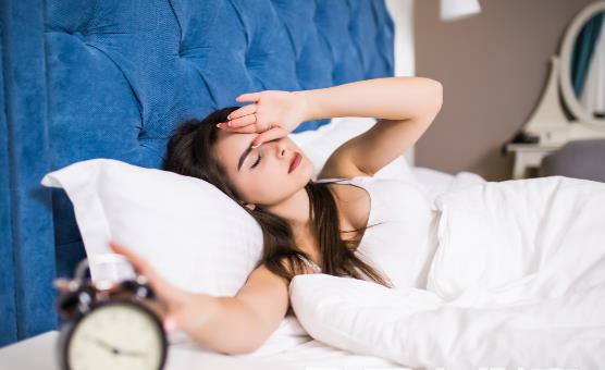 睡眠不足為什么會發(fā)胖 這3個原因必知