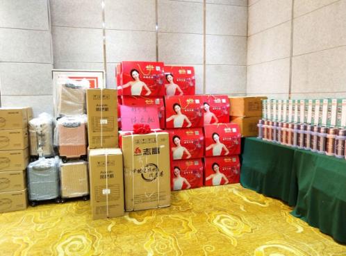 【初心不忘，續(xù)夢前行】鄭州京美醫(yī)院2020新年團拜會隆重舉行！