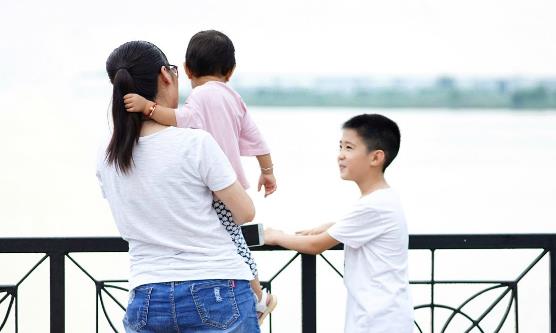 想要二胎女性最遲多晚生娃 這幾種運(yùn)動(dòng)適合備孕的女性