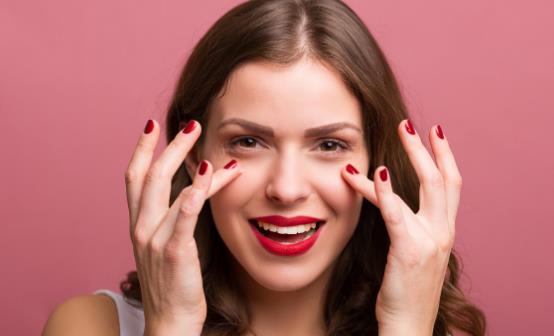 女生什么時候用眼霜最好 眼霜的使用誤區(qū)分享