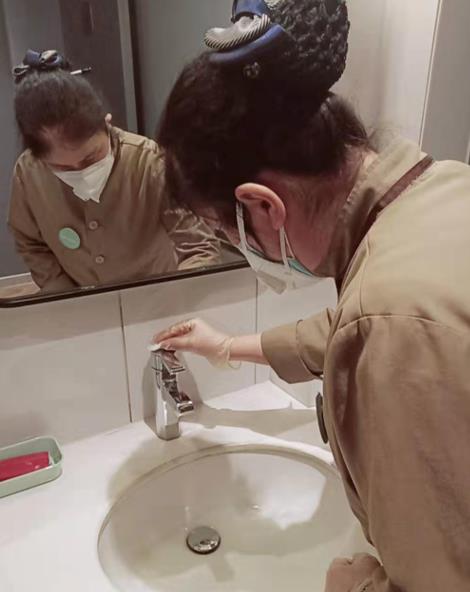 在這個(gè)春天擁抱你 