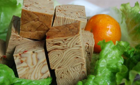 豆制品家族每個(gè)成員都有的營養(yǎng)優(yōu)勢 豆制品三大誤區(qū)