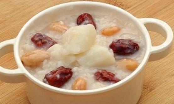 寶寶提高記憶力要常吃的10種食物 兒童補(bǔ)腦食療方
