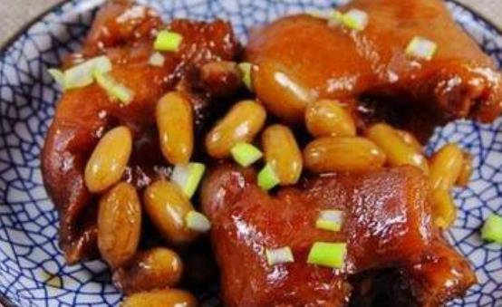 女性要輕松度過月經期 應多食用8款食譜