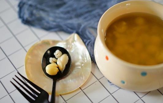 喝些初春養(yǎng)生湯水 在這個春天滋補一下