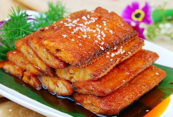 為什么帶魚(yú)不能人工養(yǎng)殖？帶魚(yú)是深海魚(yú)嗎？有什么營(yíng)養(yǎng)價(jià)值